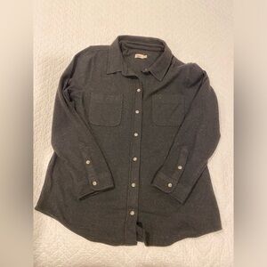 Faherty Men’s black super soft long sleeve flannel Large